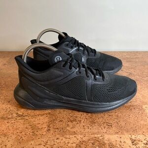 Lululemon Blissfeel Run Women's Size 9 All Black Running Shoes Low Top Sneakers